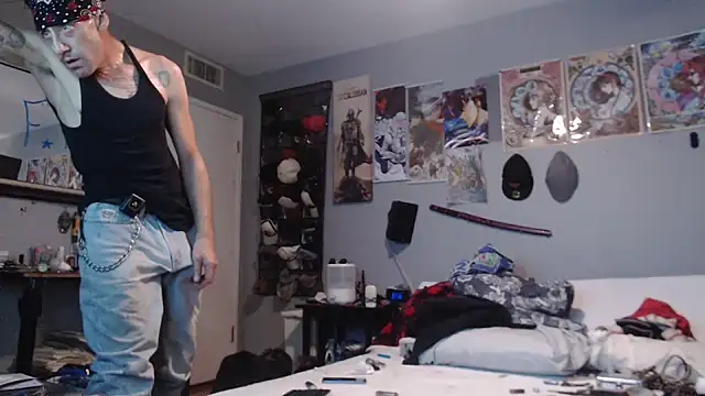 AdamJaymz7 Show in webcam
