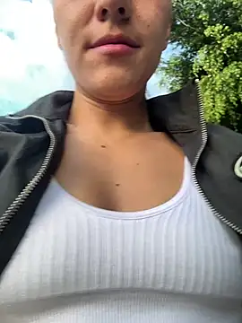 TaylorrHill's Live XXX Chat