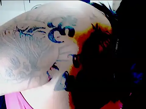 Indiancatz2's Live XXX Chat