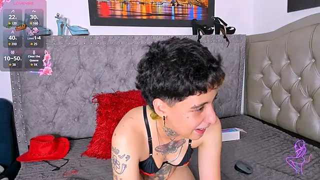 Taylor_Rossy Show in webcam