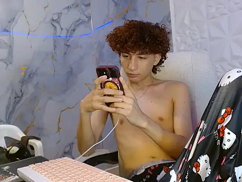 kyler_blossom Webcamshow
