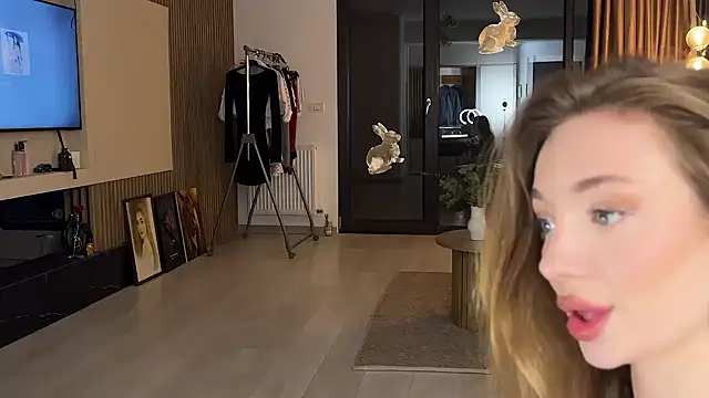 Chat +18 de Jolienne ao vivo