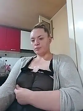 Webkamerová show DiamondMia11