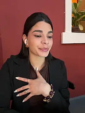 Dary_19 Adlı Modelin Canlı XXX Sohbeti