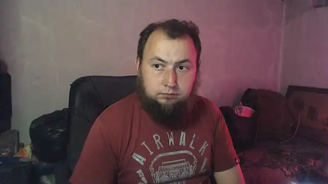 Show modela BIG-COCK-OMG na web-kameri