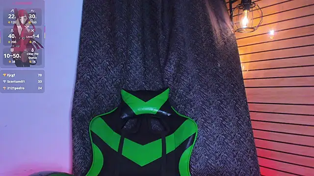 Chat XXX ao vivo de Luicy_ferX