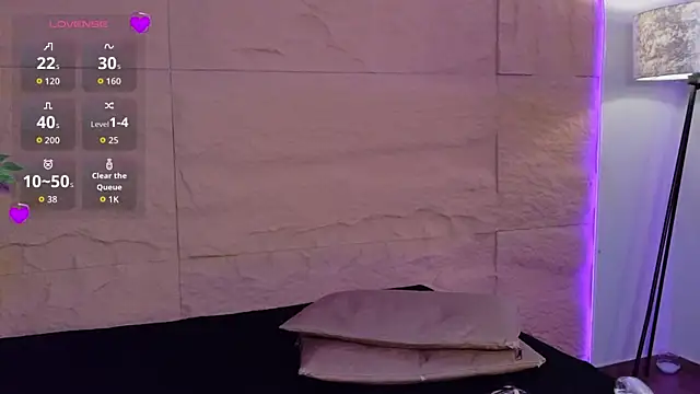 Chat XXX ao vivo de Osiriss_