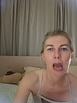 stellahere8 Chat XXX live