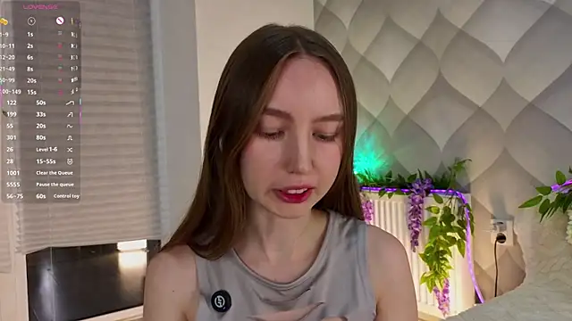 ElfredaTupy's Live XXX Chat