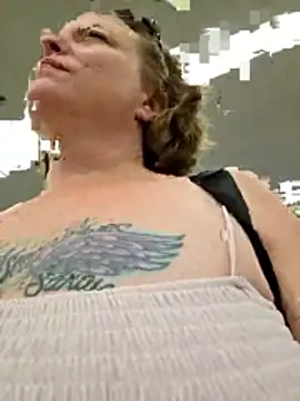 Živá chatovací místnost julimonroe