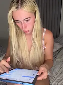 SexySaraxxoo Webcam-Show