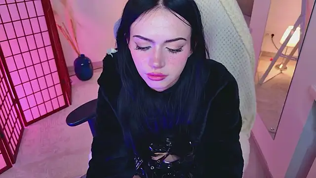Dark_Diva webkamerás műsora