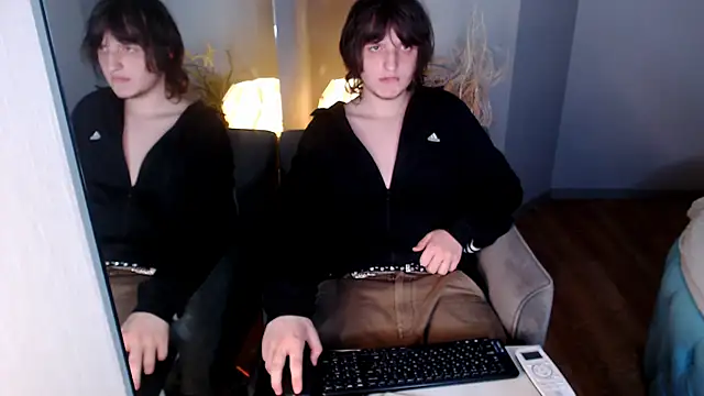 delalex Pertunjukan Webcam