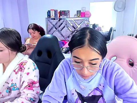 naomi_johnson 라이브 XXX 채팅