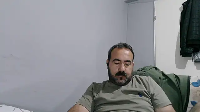 -dark-look- Live XXX-Chat