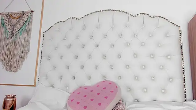 Chat XXX ao vivo de XimenaAcevedo