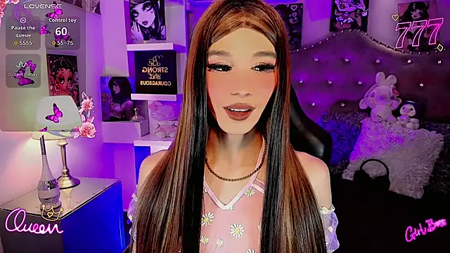 XXX chat uživo modela Megaan_Dolll