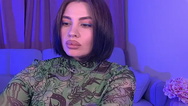 แชท XXX สดของ AdrianaToress