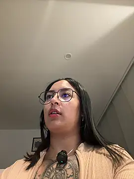 Rae_Lil_White ওয়েবক্যাম শো