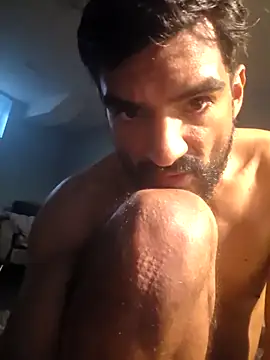 piggylatino's Webcam Show
