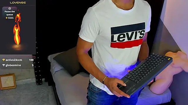 Bryan_robayo5 Show Webcam