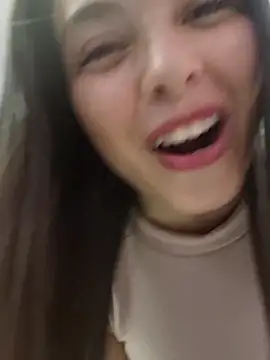 Czat XXX na żywo – EmmaContreras_Val