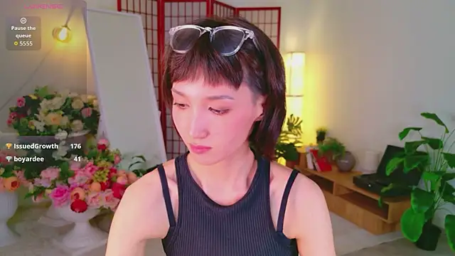 GentleMusee Show in webcam