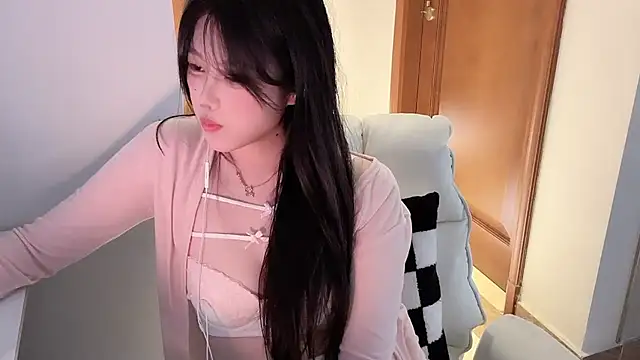uu_7 Pertunjukan Webcam