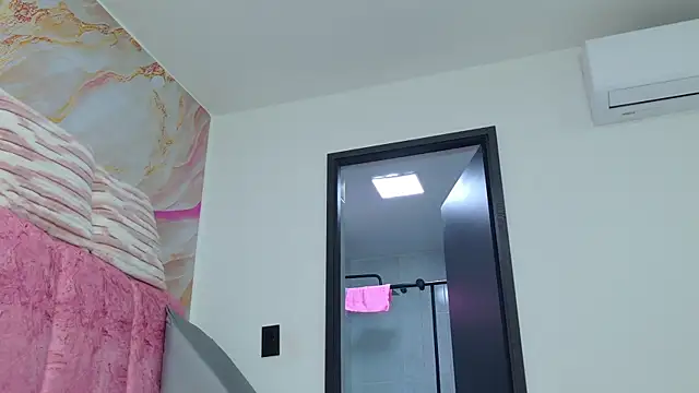 celeste_sea's Live XXX Chat
