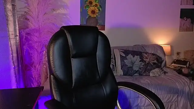 GaiaJonness' Live XXX Chat