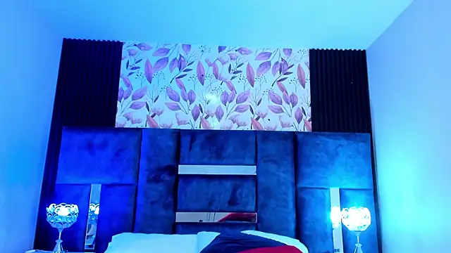 AmmyJones_n Live XXX chat