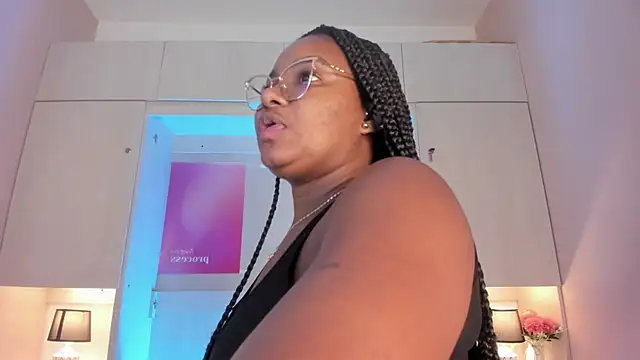 XXX chat uživo modela tamaraa_smiith