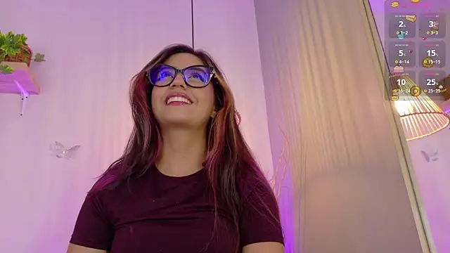 emily_bank's Live XXX Chat