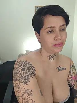 KatInk Chat XXX in diretta