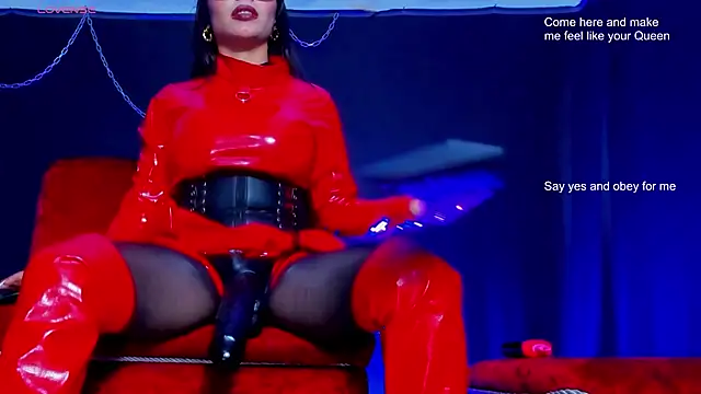 Chat XXX en directo de SamiraGlow