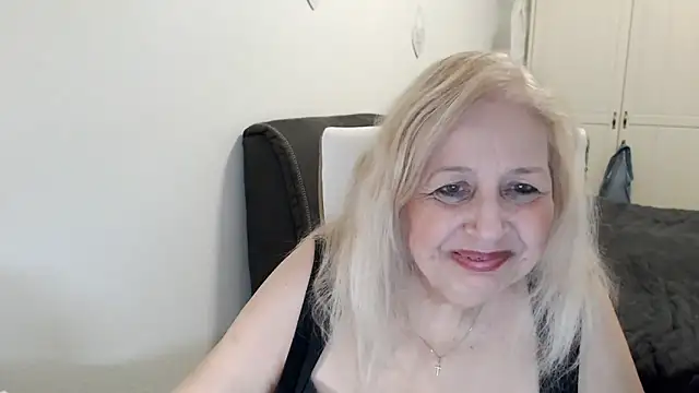SusiLifeXXX webkamerás műsora