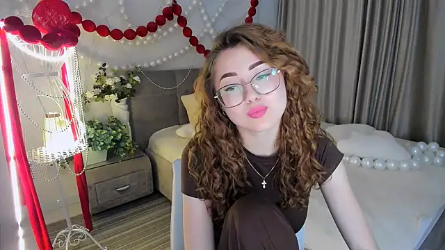 SereneFlame's Live XXX Chat