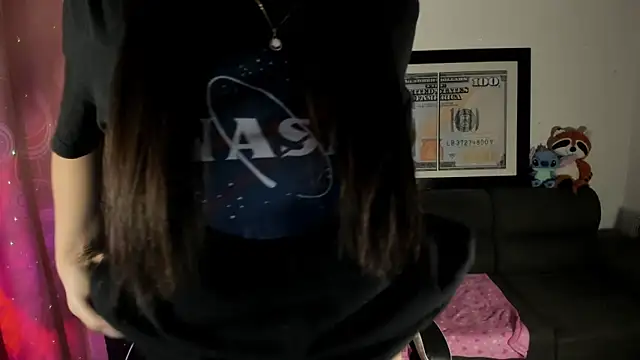 LucianaMoreau's Live XXX Chat