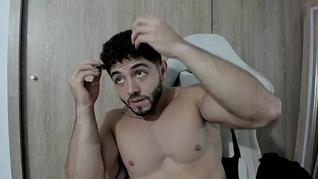 Thiago_moretti Adlı Modelin Canlı XXX Sohbeti