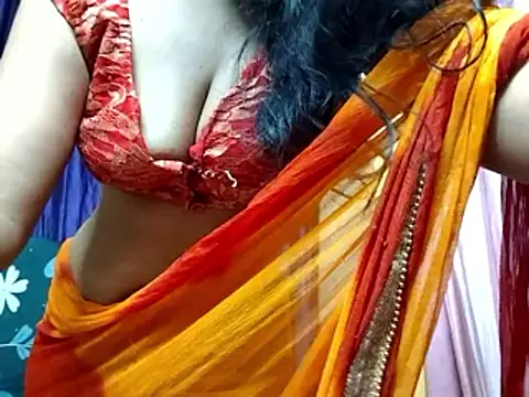 poojaxxx65's Webcam Show