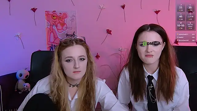 Pokazy przed kamerką – liana_kisses
