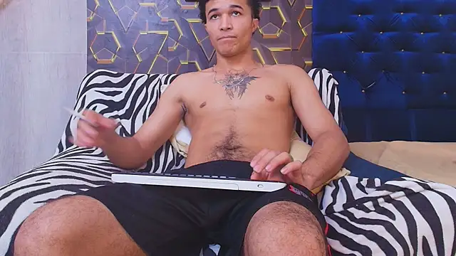 fire_drako_'s Webcam Show