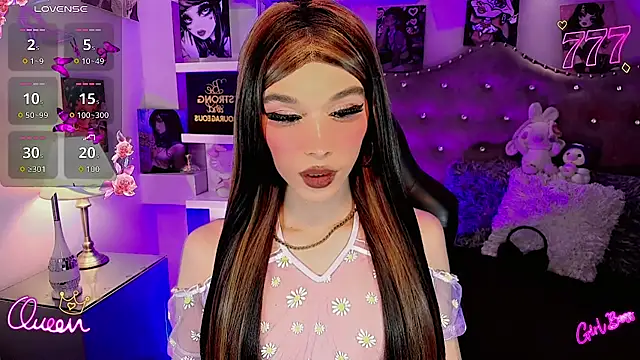 Megaan_Dolll Show Webcam