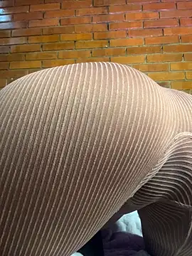 Czat XXX na żywo – Cherry_Charlottee