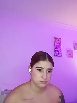 martina_connor1's Live XXX Chat