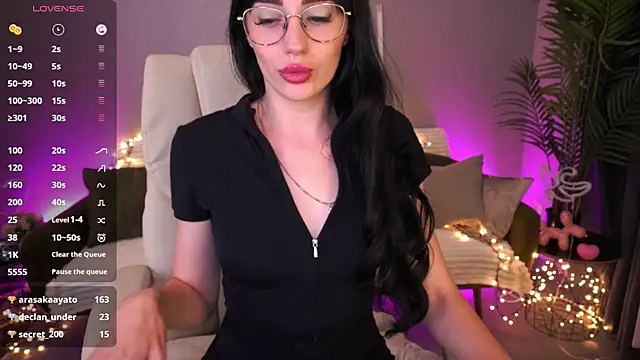 EviLune Chat XXX in diretta