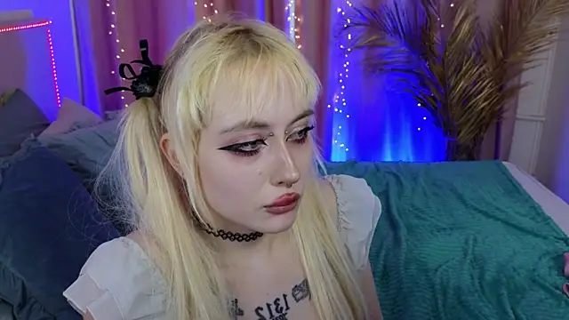rraffaellka Adlı Modelin Canlı XXX Sohbeti