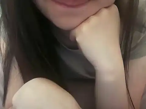 XXX chat uživo modela yellow_baby