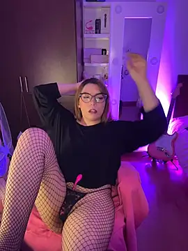 Онлайн чат XXX AliceMtz