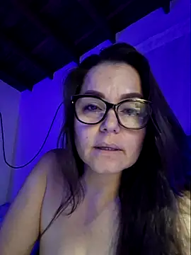 MariaPau_83's Live XXX Chat